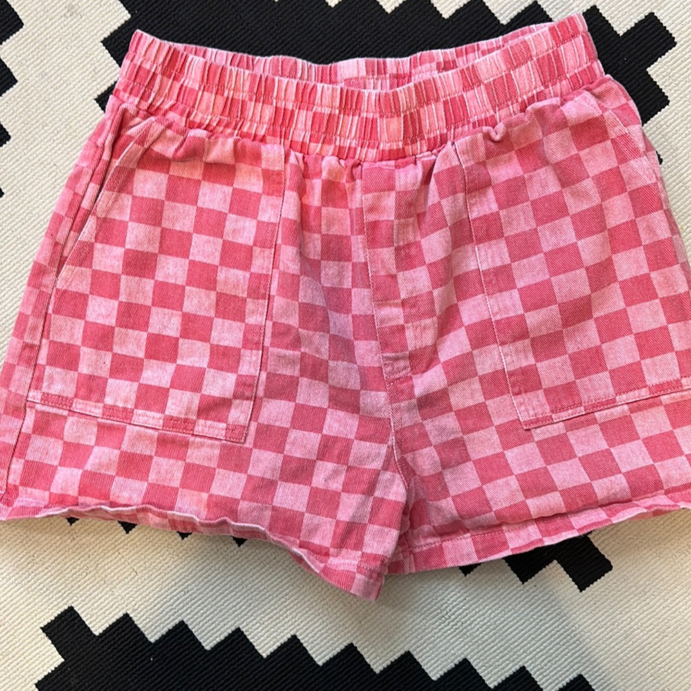 Entro Shorts